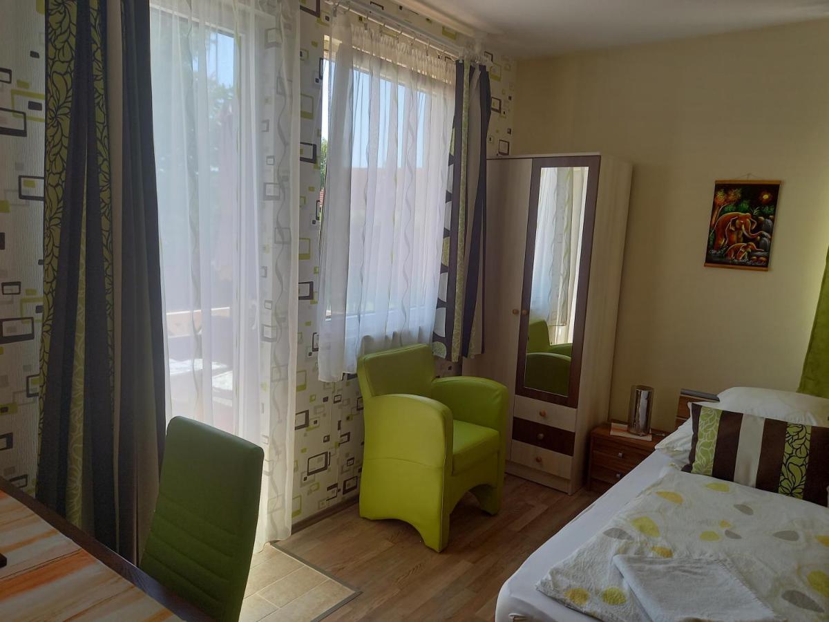 Bük Medea Apartman מראה חיצוני תמונה